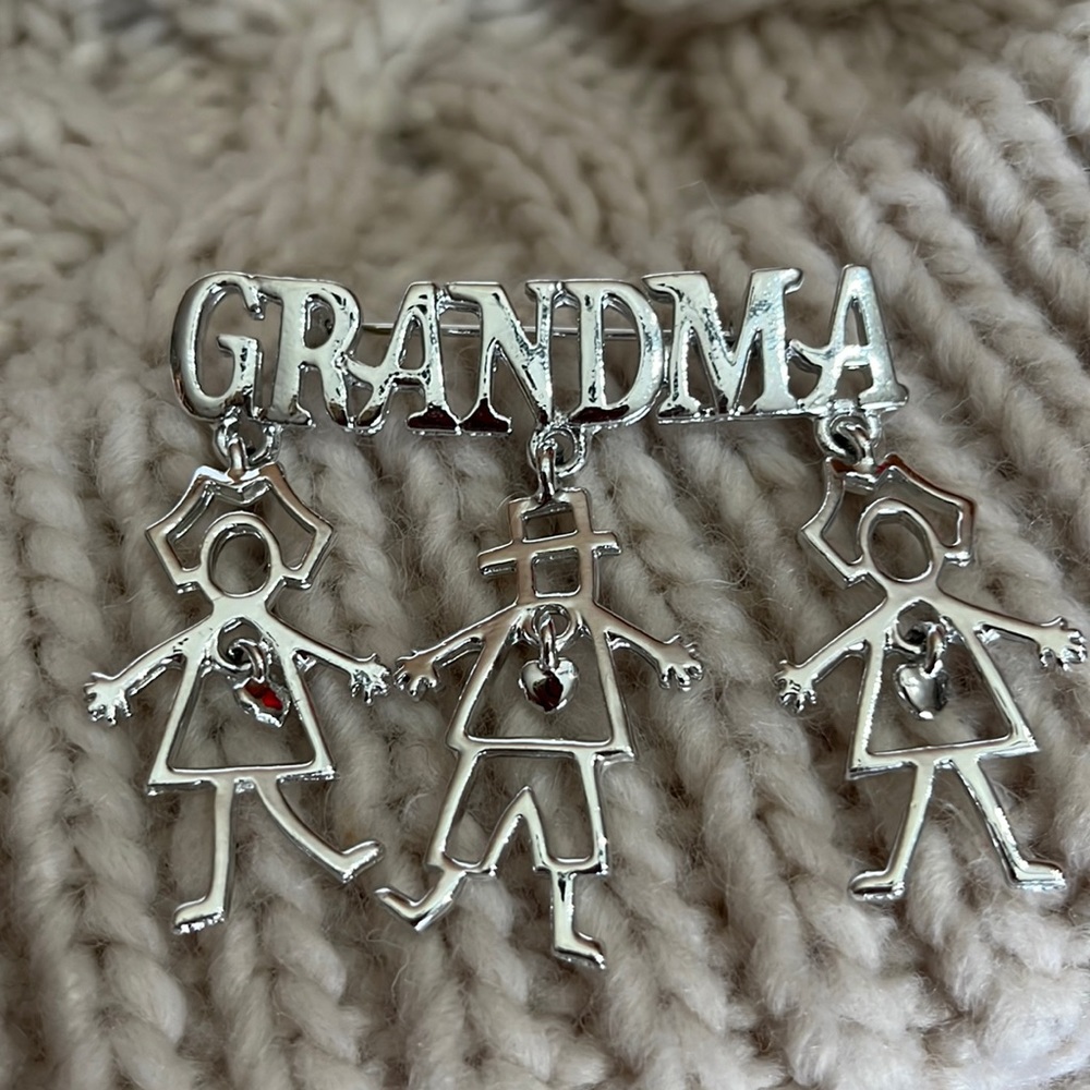 Vintage Silver Tone Grandma Pin Brooch